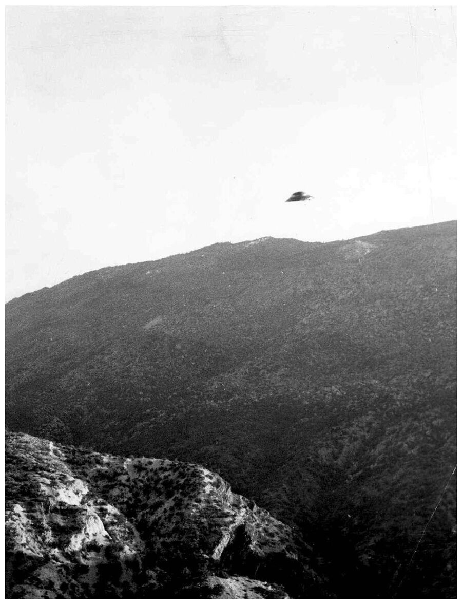 UFO sighting in Riverside, California, on November 23, 1951.