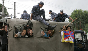Click to enlarge Tibetan protesters