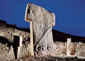 Click to enlarge Göbekli Tepe temple pillar