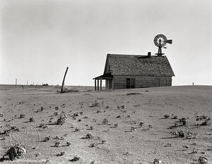 Dust bowl farm