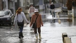 Click to enlarge japan Ishinomaki tidal flooding