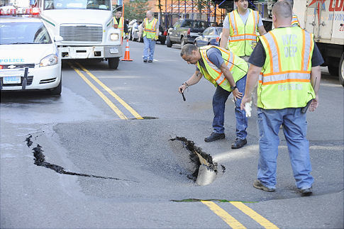 Sinkhole Signs on Sinkholes   A Sign Of The Times