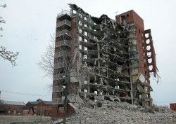 Click to enlarge Derelict building 2