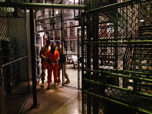 guantanamo_showering_enemy_det.jpg
