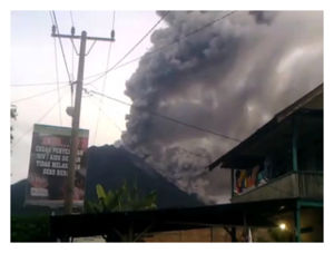 sinabung.jpg