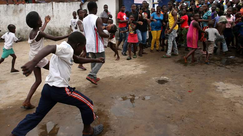 liberian ebola mob