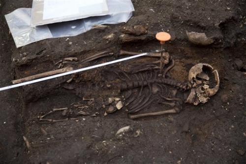 skeletens bedlam burial ground