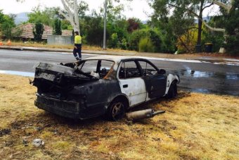 car hit by lightning in Australia