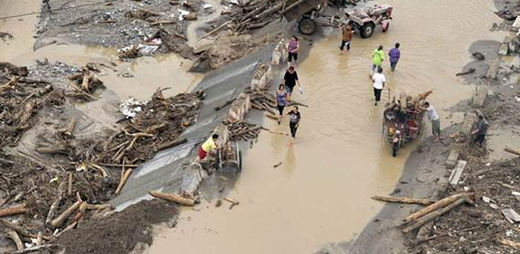 heavy rain mudslides china