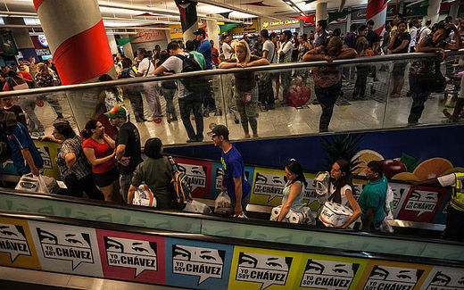 Click to enlarge venezuela shopping