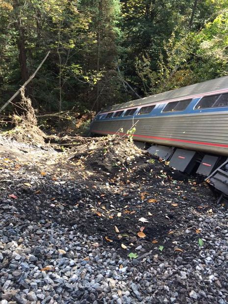 Click to enlarge amtrak derails vermont