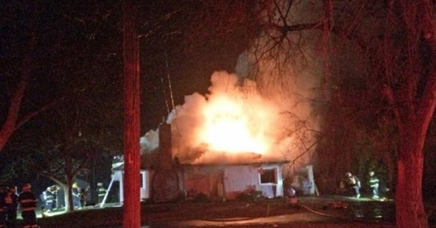 Click to enlarge Canada mosque fire
