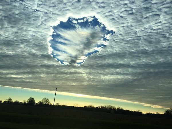 cloud seen over Zachary, Louisiana