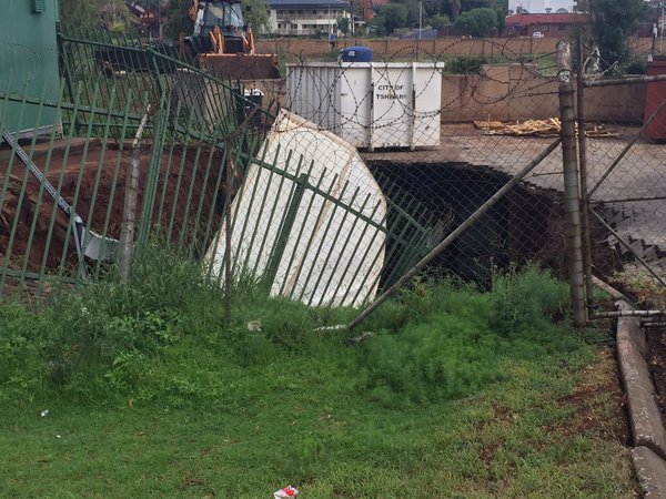  sinkhole appears in Laudium, South Africa