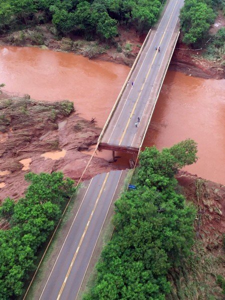 Bridge and Road destroyed on Rio Pirapó, Maringá