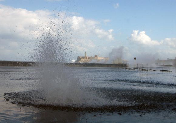 Click to enlarge Wave Cuba