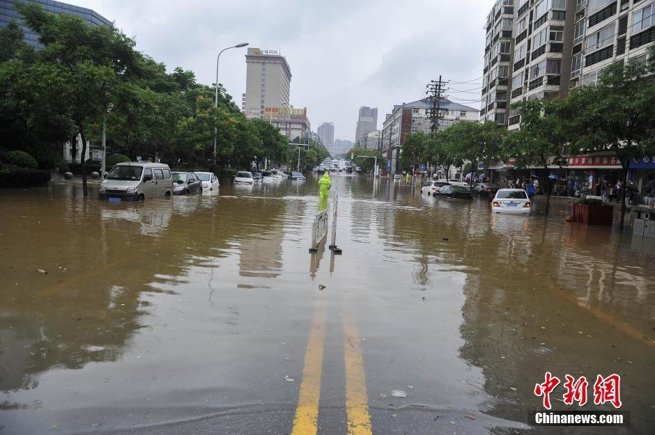 Click to enlarge Floods in China