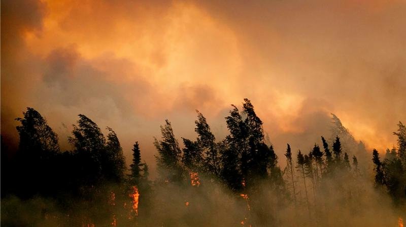 Holdover wildfires in Alaska