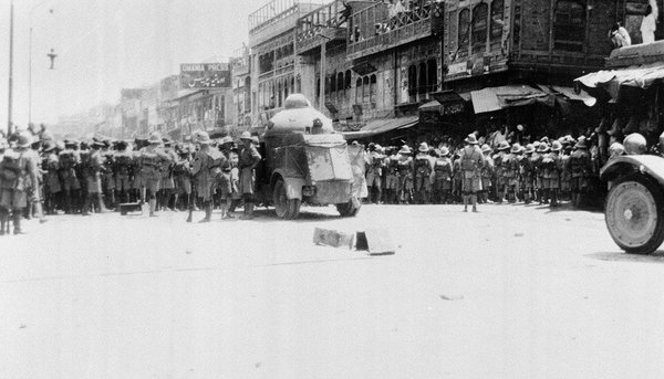 Qissa Khwani Bazaar massacre, Peshawar, 1930