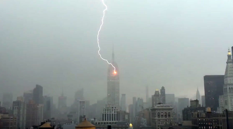 Empire State building struck by lightning