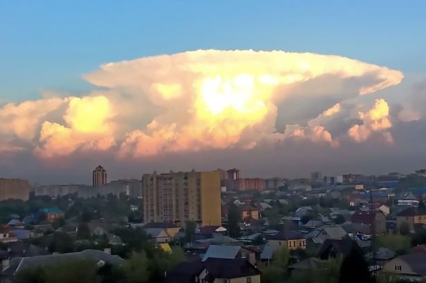 nuclear cloud
