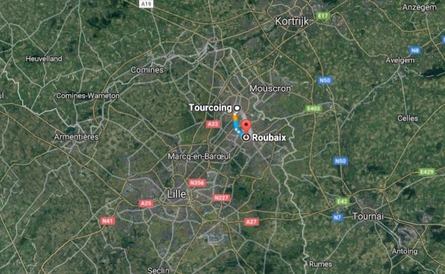 Distance from Tourcoing to Roubaix