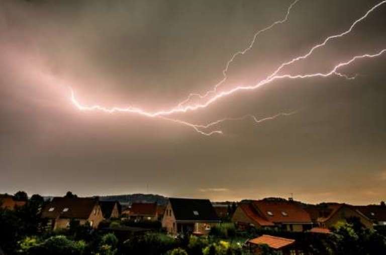 longest-lasting lightning bolt