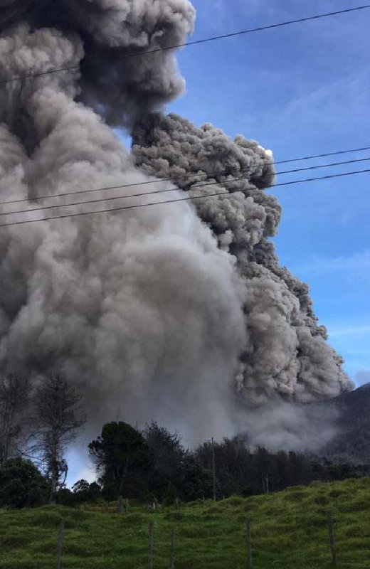 Turrialba volcano eruption