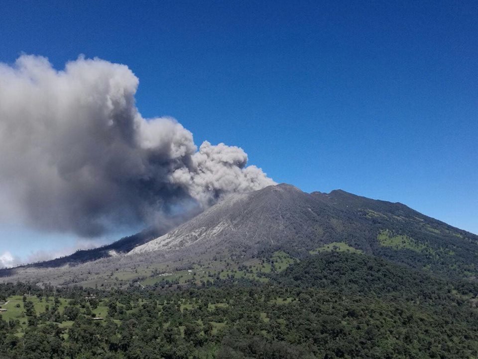 Turrialba Volcano continues to send ash towards the Central Valley in a series of prolonged eruptions beginning Dec. 28. 