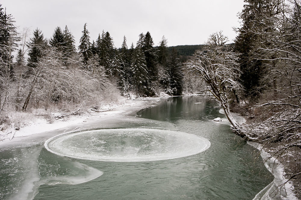 Rare giant ice circle appears briefly in Washington State river