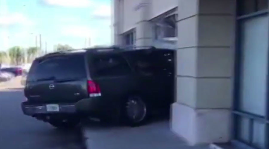 'Bad day' leads woman to smash SUV into T-Mobile store, erratic behavior (VIDEO)
