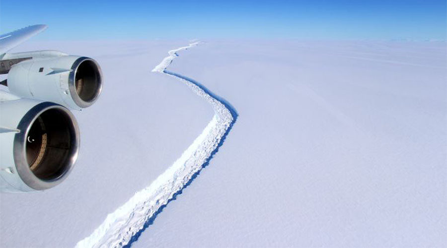 Click to enlarge crack antarctic ice shelf, Larsen ice shelf rift