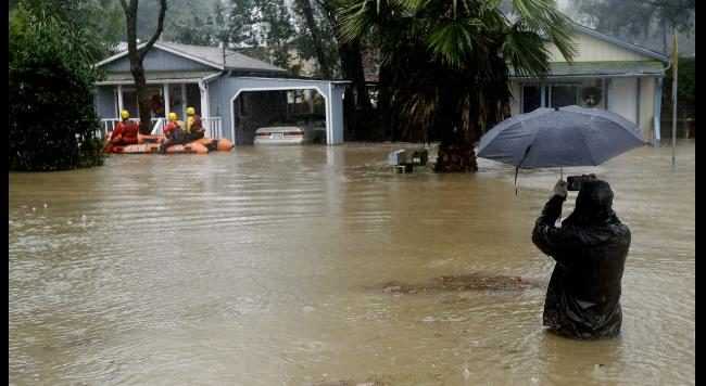 Santas Cruz CA flooding