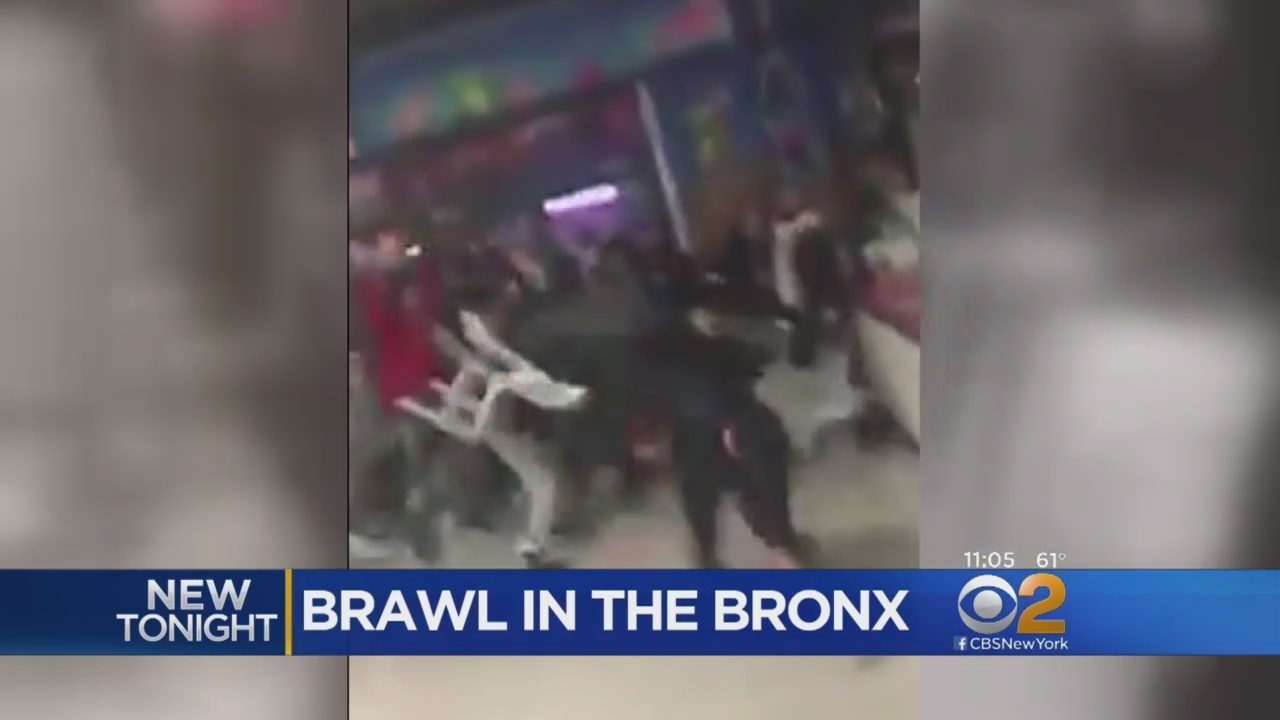 Chaos! 40 diners go wild during 'all-out-brawl' in New York City restaurant (VIDEO)