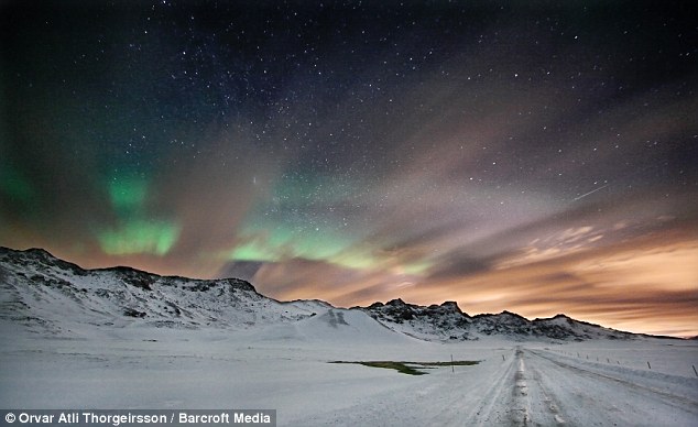 Click to enlarge aurora borealis