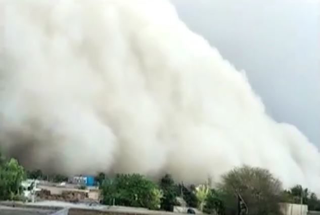 Dust storm in Punjab, Pakistan