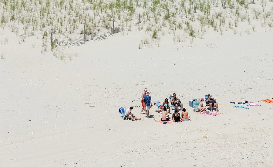 NJ Governor family on Long Branch beach