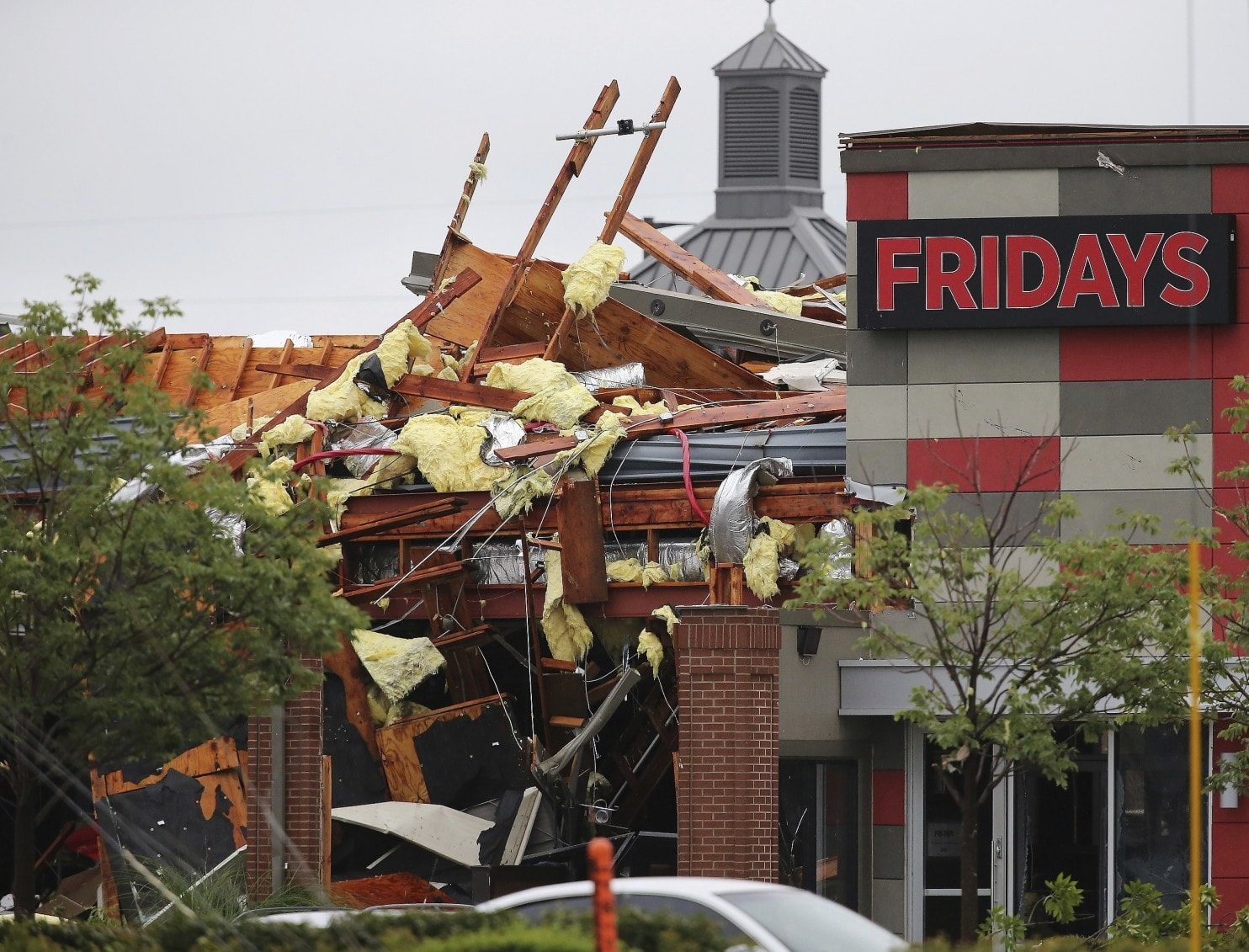 EF2 tornado that ripped through Tulsa, Oklahoma injuring 30 was unusual