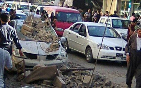 Click to enlarge The earthquake caused damages to buildings and cars in the city center of Rania, near Erbil on August 23, 2017.
