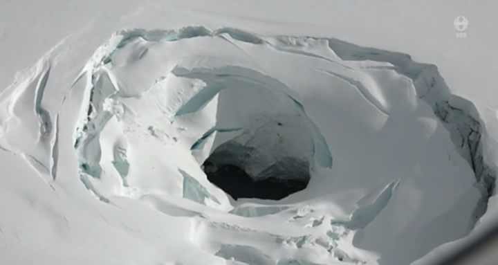 Hole in Iceland glacier