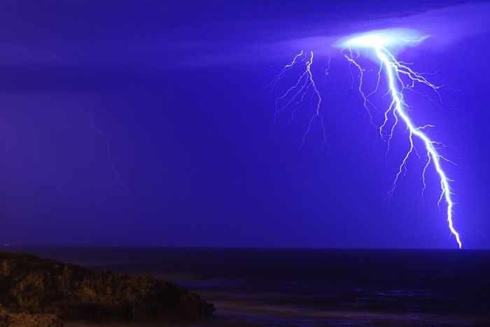 Perth lightning