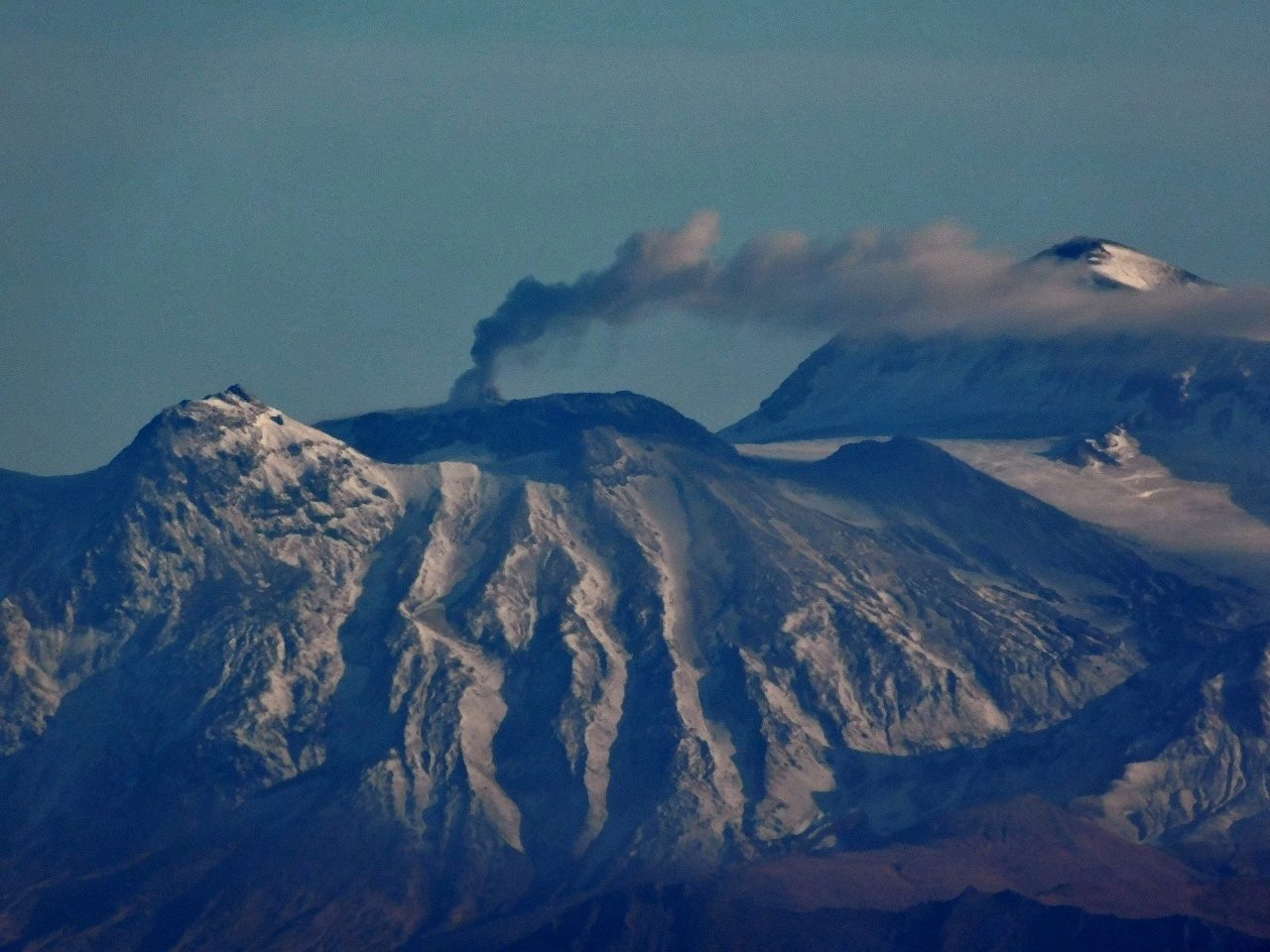 Great Sitkin volcano eruption in Alaska on November 19 2017