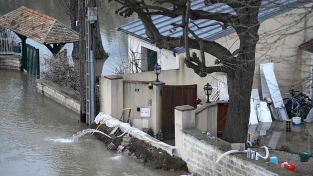 paris seine flood 2018 jan