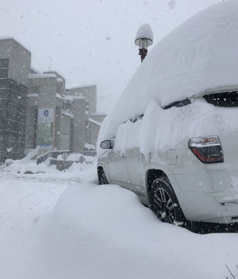 Click to enlarge Snow at Squaw Valley, 16th, March