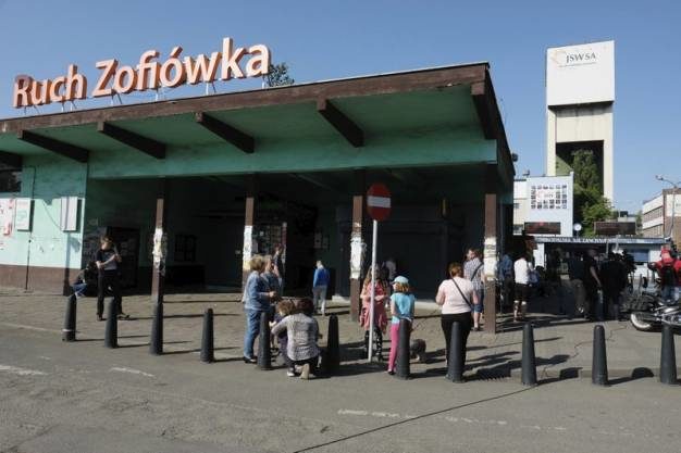 NoneFamilies waiting for a word about miners who have gone missing after a tremor at the Zofiowka coal mine in Jastrzebie-Zdroj in southern Poland
