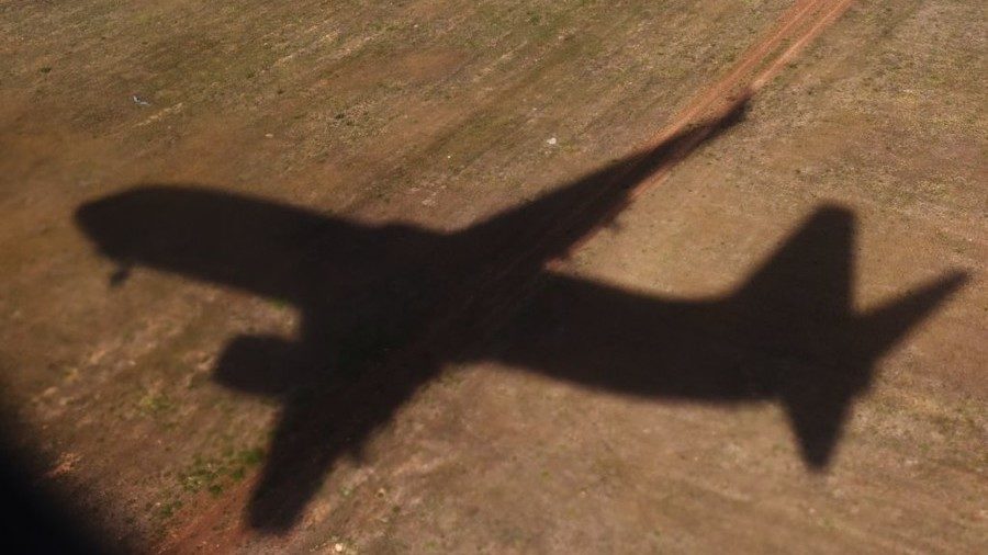 plane shadow