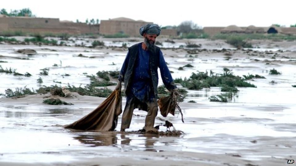 Man in Afghan flood area