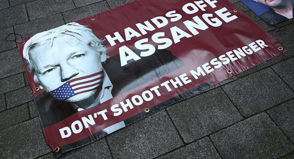 Assange protest support