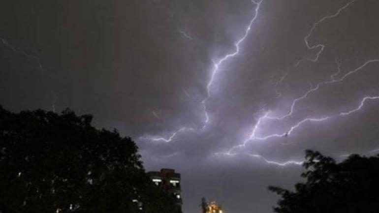 storm hits Rajasthan, Gujarat, Madhya Pradesh