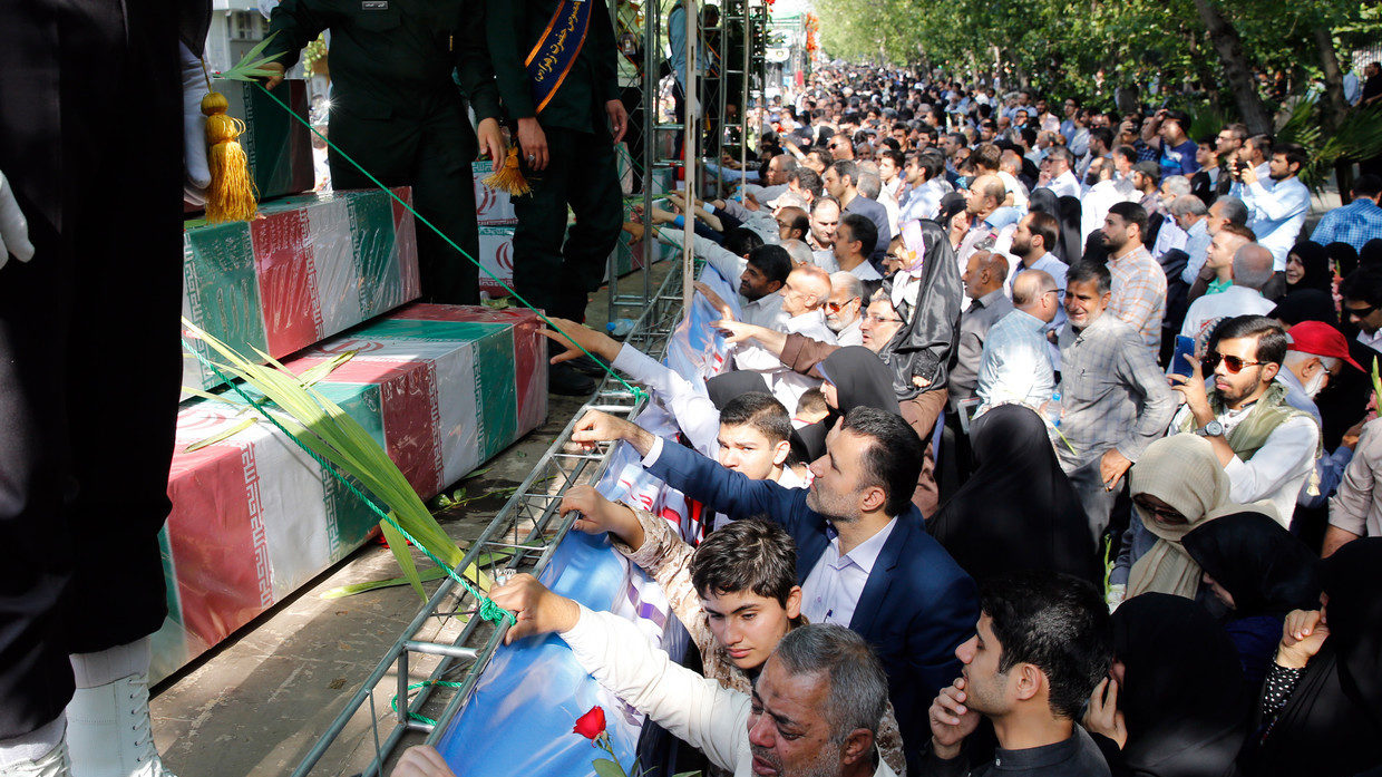 iran funeral iran-iraq war